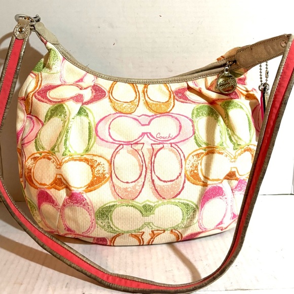 Coach vintage CC signature print canvas crossbody handbag - Picture 6 of 7